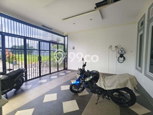 Siap Huni Rumah Mewah 8 Kamar di Tambun Selatan Dekat ke Mana Pun Siap Huni Rumah Mewah 8 Kamar di Tambun Selatan Dekat ke Mana Pun