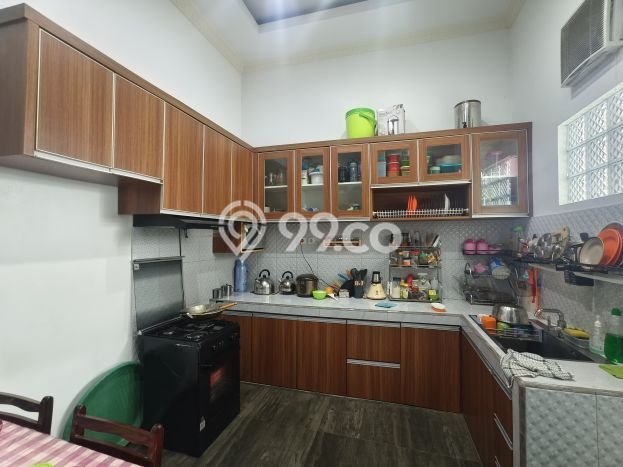 Siap Huni Rumah Mewah 8 Kamar di Tambun Selatan Dekat ke Mana Pun Siap Huni Rumah Mewah 8 Kamar di Tambun Selatan Dekat ke Mana Pun