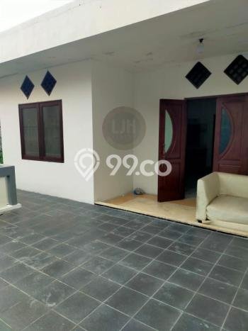 For Sale! Luxury House LT 252m2 Desain Modern di Kemang Pratama For Sale! Luxury House LT 252m2 Desain Modern di Kemang Pratama