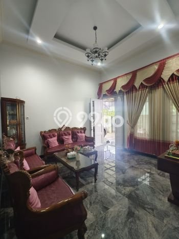 Siap Huni Rumah Mewah 8 Kamar di Tambun Selatan Dekat ke Mana Pun Siap Huni Rumah Mewah 8 Kamar di Tambun Selatan Dekat ke Mana Pun