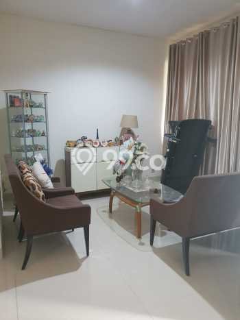 Dijual Hunian Rumah Nyaman 4 Kamar di BSD, Tangerang Dijual Hunian Rumah Nyaman 4 Kamar di BSD, Tangerang