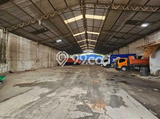 Unit Gudang Dijual di Bekasi LT 4555m2 & LB 3000m2 Unit Gudang Dijual di Bekasi LT 4555m2 & LB 3000m2