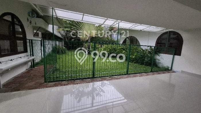 Disewakan Cepat Rumah Kondisi Baik di Kawasan Menteng, Jakarta Pusat Disewakan Cepat Rumah Kondisi Baik di Kawasan Menteng, Jakarta Pusat