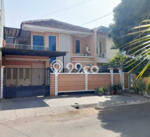 Rumah Strategis Minimalis Lb 300m2 di Cakung, Jakarta Timur Rumah Strategis Minimalis Lb 300m2 di Cakung, Jakarta Timur