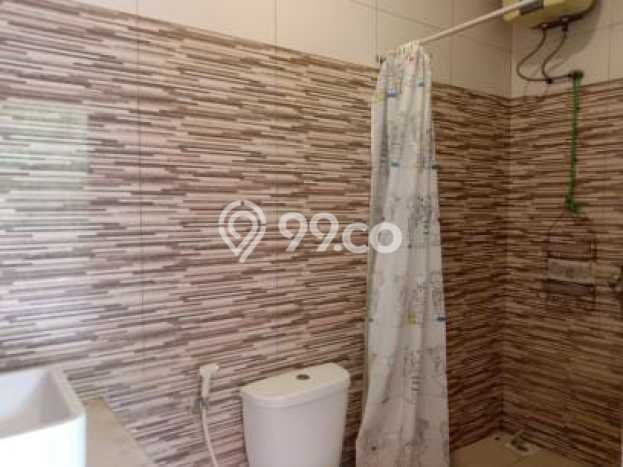 For Sale Hunian Rumah Terawat 4 Kamar di Bintara, Bekasi For Sale Hunian Rumah Terawat 4 Kamar di Bintara, Bekasi