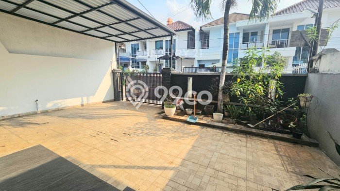 Disewakan Rumah Konsep Modern di Cakung Jakarta Timur dengan 3 KT Disewakan Rumah Konsep Modern di Cakung Jakarta Timur dengan 3 KT