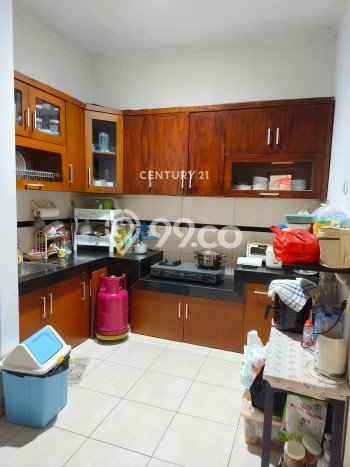 Jual Rumah Mewah Elegan Dengan View Eksklusif di Harapan Indah, Bekasi Jual Rumah Mewah Elegan Dengan View Eksklusif di Harapan Indah, Bekasi