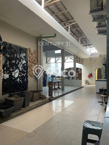 Jual Rumah Luas Elegan Dengan View Cantik di Cipinang Melayu, Jakarta Timur Jual Rumah Luas Elegan Dengan View Cantik di Cipinang Melayu, Jakarta Timur