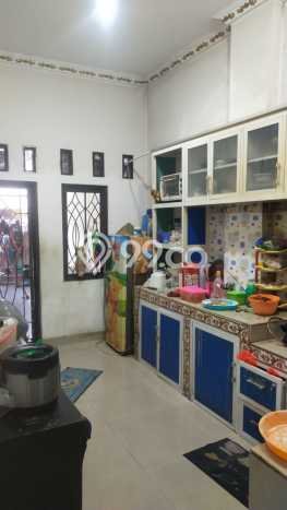 HOT LISTING! Rumah Siap Huni lokasi , Jakarta Timur, Luas 151m2m² LB 300m2m² HOT LISTING! Rumah Siap Huni lokasi , Jakarta Timur, Luas 151m2m² LB 300m2m²