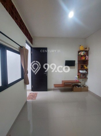 Rumah Modern 2 KT di Harapan Indah Bekasi Semi Furnished Rumah Modern 2 KT di Harapan Indah Bekasi Semi Furnished