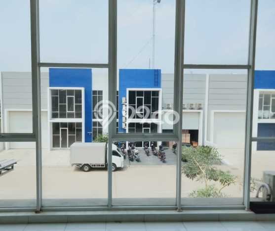 For Rent Gudang Kawasan Kranji, Luas 250m², Lokasi Premium, Siap Pakai For Rent Gudang Kawasan Kranji, Luas 250m², Lokasi Premium, Siap Pakai