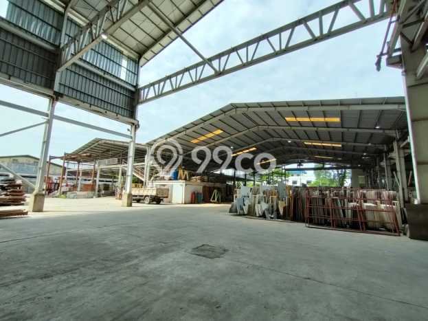 Unit Pabrik Dijual di Mauk Tangerang Luas Tanah 13617m2, Luas Bangunan 7992m2 Unit Pabrik Dijual di Mauk Tangerang Luas Tanah 13617m2, Luas Bangunan 7992m2