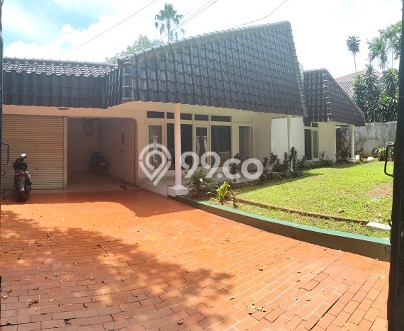 SPECIAL RATE! Rumah area , 4 KT, Area Sejuk, Luas 1000m2m² LB 550m2m² SPECIAL RATE! Rumah area , 4 KT, Area Sejuk, Luas 1000m2m² LB 550m2m²