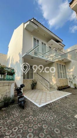 Rumah di Cilandak, Siap Huni, 3 KT Rumah di Cilandak, Siap Huni, 3 KT