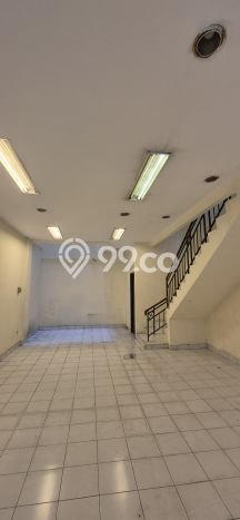 Unit Ruko Dijual di Serpong Utara Tangerang Selatan Luas Tanah 80m2, Luas Bangunan 240m2 Unit Ruko Dijual di Serpong Utara Tangerang Selatan Luas Tanah 80m2, Luas Bangunan 240m2