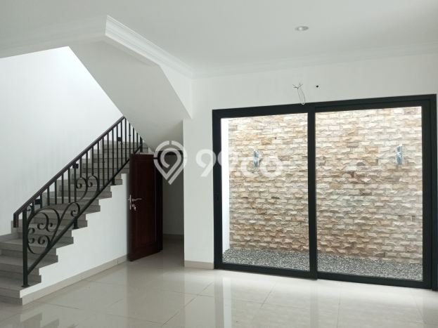 Hunian Mewah LB 250m2 Siap Pakai Desain Elegan di BSD The Icon, Tangerang Hunian Mewah LB 250m2 Siap Pakai Desain Elegan di BSD The Icon, Tangerang