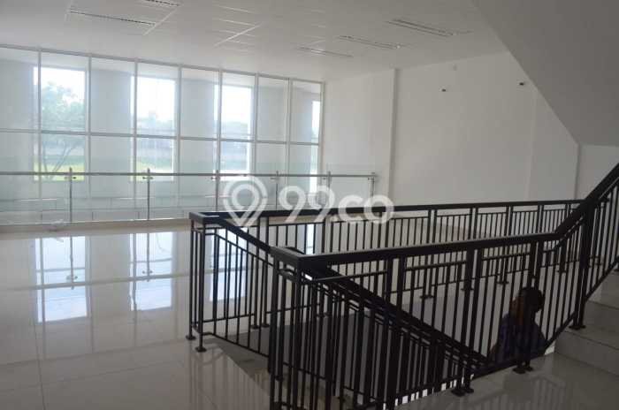 Unit Kantor Dijual di Tangerang LT 155m2 & LB 855m2 Unit Kantor Dijual di Tangerang LT 155m2 & LB 855m2