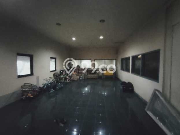 Unit Pabrik Disewa Lokasi Sukamulya, Tangerang Spesifikasi Luas Bangunan 3200m2 Unit Pabrik Disewa Lokasi Sukamulya, Tangerang Spesifikasi Luas Bangunan 3200m2