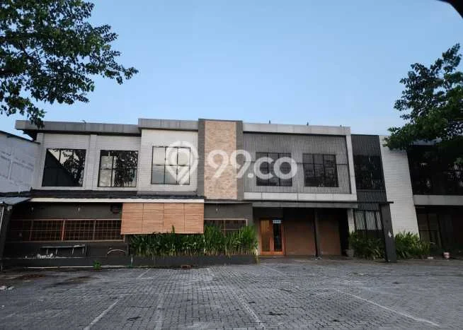 Unit Komersial Disewa Lokasi Serpong Utara, Tangerang Selatan Spesifikasi Luas Bangunan 1000m2 Unit Komersial Disewa Lokasi Serpong Utara, Tangerang Selatan Spesifikasi Luas Bangunan 1000m2