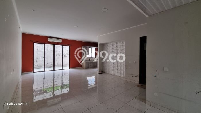 Hunian Elit LB 300m2 Siap Huni Desain Elegan di BSD, Tangerang Hunian Elit LB 300m2 Siap Huni Desain Elegan di BSD, Tangerang