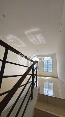 Untuk Dijual! Ruko di Gading Serpong Tangerang LT 72m2 / LB 210m2 Kawasan Bisnis Untuk Dijual! Ruko di Gading Serpong Tangerang LT 72m2 / LB 210m2 Kawasan Bisnis