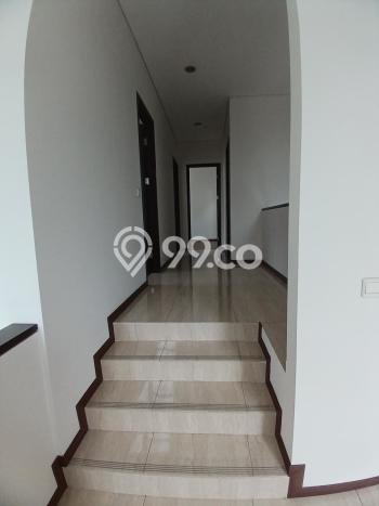Jarang Ada! Rumah Kontrakan 4 Kamar Nyaman Siap Huni BSD Jarang Ada! Rumah Kontrakan 4 Kamar Nyaman Siap Huni BSD