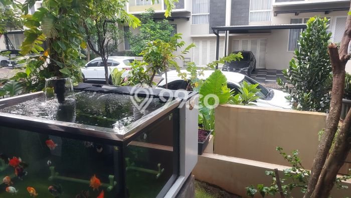Rumah Luxury Modern Tanpa Renovasi di Gading Serpong Tangerang Rumah Luxury Modern Tanpa Renovasi di Gading Serpong Tangerang