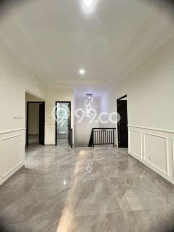 Rumah Luxury Modern Siap Huni di BSD Avani Tangerang Rumah Luxury Modern Siap Huni di BSD Avani Tangerang