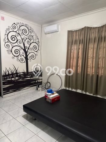 Dijual Hunian Rumah Terawat 3 KT di Taman Surya, Jakarta Barat Dijual Hunian Rumah Terawat 3 KT di Taman Surya, Jakarta Barat