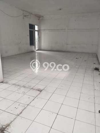 Gudang Disewa di Bekasi dengan LB 1300m2 Area Komersial Ramai Gudang Disewa di Bekasi dengan LB 1300m2 Area Komersial Ramai