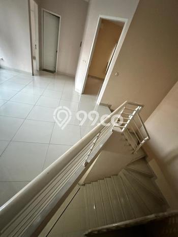 For Sale! Premium House LT 222m2 Desain Modern di Gandaria For Sale! Premium House LT 222m2 Desain Modern di Gandaria