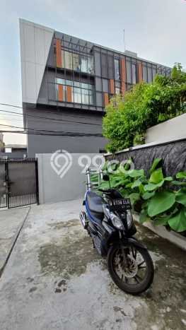 Dijual Kost Strategis di Mampang Prapatan, Jakarta Selatan 17 KT, 17 KM, Luas Bangunan 375m2 Dijual Kost Strategis di Mampang Prapatan, Jakarta Selatan 17 KT, 17 KM, Luas Bangunan 375m2