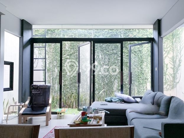 Rumah Elit LB 133m2 Siap Huni Desain Elegan di Kebagusan, Jakarta Selatan Rumah Elit LB 133m2 Siap Huni Desain Elegan di Kebagusan, Jakarta Selatan