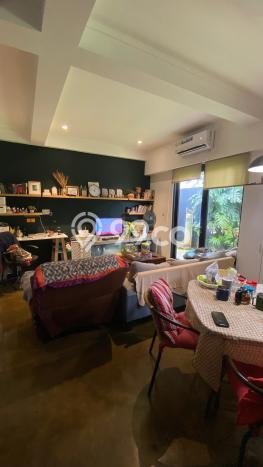 Ready to Use! Luxury House LT 125m2 Desain Elegan di Bintaro Ready to Use! Luxury House LT 125m2 Desain Elegan di Bintaro