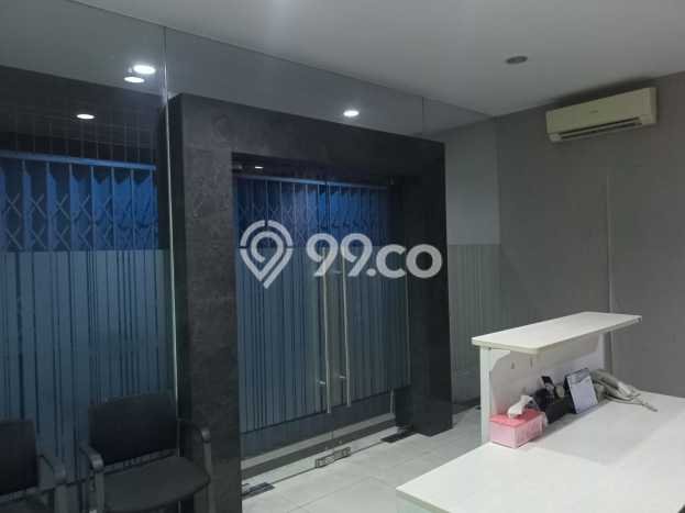 Area Ramai! Ruko Dijual di Kelapa Gading untuk Bisnis Luas Bangunan 475m2 Area Ramai! Ruko Dijual di Kelapa Gading untuk Bisnis Luas Bangunan 475m2