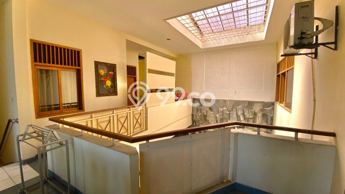 Jual Rumah Luas Megah Dengan View Cantik di Karang Tempel, Semarang Jual Rumah Luas Megah Dengan View Cantik di Karang Tempel, Semarang