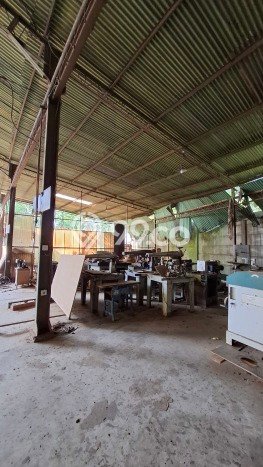 Pabrik Dijual di Sidomukti LT 11000m2, LB 11000m2 Solusi Investasi Cerdas Pabrik Dijual di Sidomukti LT 11000m2, LB 11000m2 Solusi Investasi Cerdas