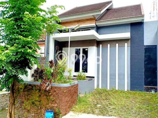 Rumah Modern 1 Kamar LT 80m2 di Sambiroto Rumah Modern 1 Kamar LT 80m2 di Sambiroto