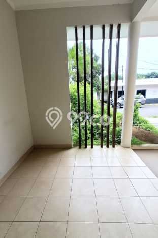 Rumah Elit Modern Siap Huni di BSD Graha Raya Tangerang Rumah Elit Modern Siap Huni di BSD Graha Raya Tangerang