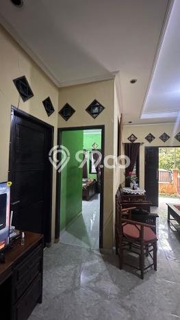 Rumah Minimalis 4 KT LT 151m2 di Graha Raya Rumah Minimalis 4 KT LT 151m2 di Graha Raya