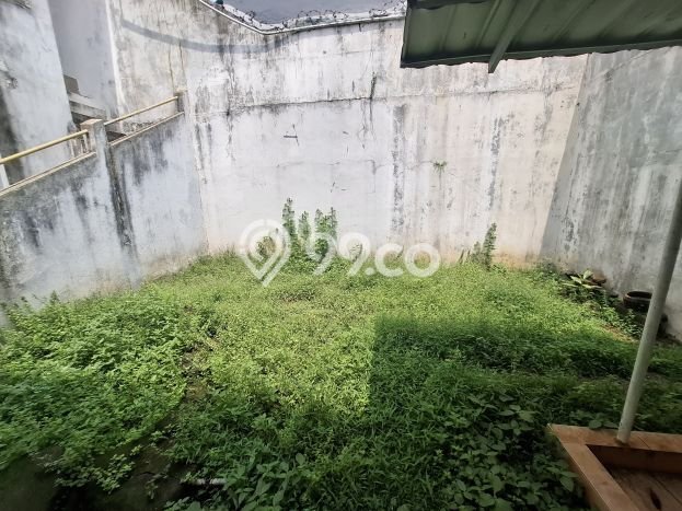 Dijual Hunian Rumah Terawat 4 Kamar di Villa Melati Mas, Tangerang Selatan Dijual Hunian Rumah Terawat 4 Kamar di Villa Melati Mas, Tangerang Selatan