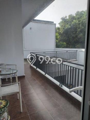 Hunian Elit LB 296m2 Siap Huni Desain Elegan di Pondok Jagung, Tangerang Hunian Elit LB 296m2 Siap Huni Desain Elegan di Pondok Jagung, Tangerang