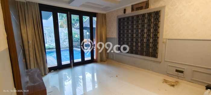 Ready to Use! Premium House LT 456m2 Desain Elegan di Bintaro Ready to Use! Premium House LT 456m2 Desain Elegan di Bintaro