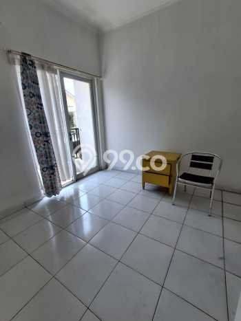 Rumah di Sektor 9-Bintaro, 5 KT, Dekat Rumah Sakit, Luas 160m2m² LB 120m2m² Rumah di Sektor 9-Bintaro, 5 KT, Dekat Rumah Sakit, Luas 160m2m² LB 120m2m²