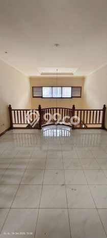 Ready to Use! Premium House LT 456m2 Desain Elegan di Bintaro Ready to Use! Premium House LT 456m2 Desain Elegan di Bintaro