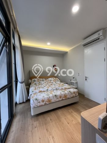 Dijual Rumah Mewah Megah Dengan View Cantik di BSD Green Wich, Tangerang Dijual Rumah Mewah Megah Dengan View Cantik di BSD Green Wich, Tangerang