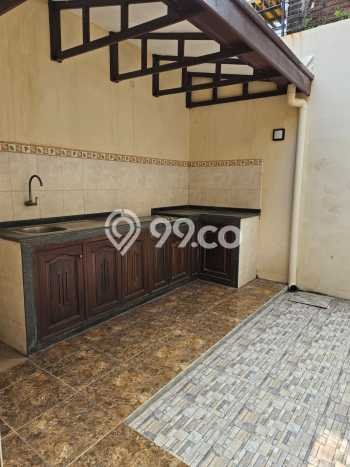 Rumah Modern 3 KT di Waru Surabaya Unfurnished Rumah Modern 3 KT di Waru Surabaya Unfurnished