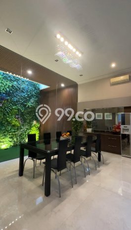 Rumah Mewah Siap Huni LT 547m2 di Lakarsantri, Surabaya Rumah Mewah Siap Huni LT 547m2 di Lakarsantri, Surabaya