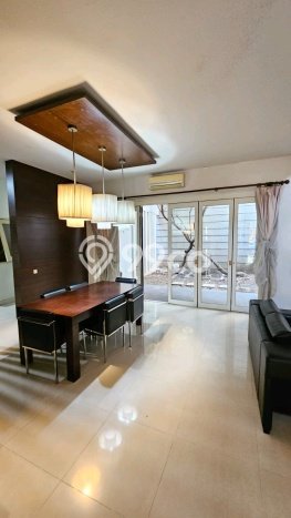 For Sale Rumah Elit Exclusive di Lakarsantri, Surabaya For Sale Rumah Elit Exclusive di Lakarsantri, Surabaya