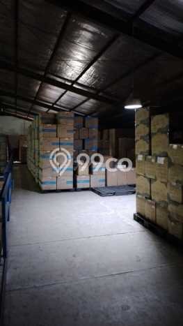 Gudang Strategis di Benowo, Luas 828m2m², Area Bisnis, Ramai Gudang Strategis di Benowo, Luas 828m2m², Area Bisnis, Ramai